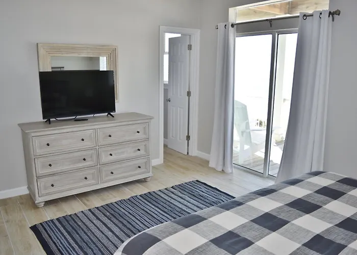 Miltys Martini By Gsvr - Luxurious Beachfront Retreat With New Porches & Pool - Free Activities And Golf * Gulf Shores